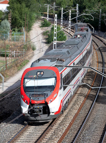 Fotografía de un Civia, tren de Cercanías introducido a partir de 2004.