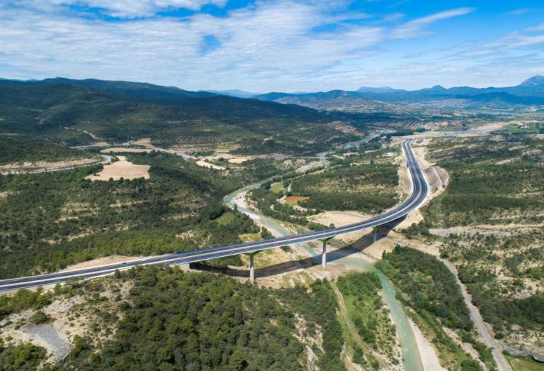 Imagen noticia: Viaducto sobre el río Guarga - Ministerio de Fomento.